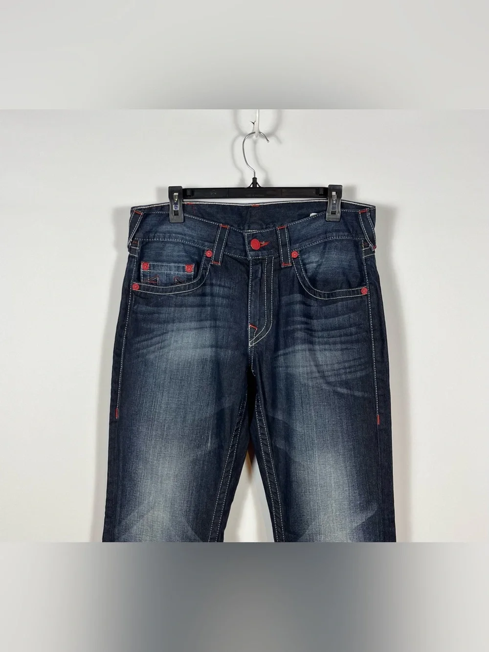 True Religion Slim Section Straight Leg Jeans Size 33 Inseam 33”